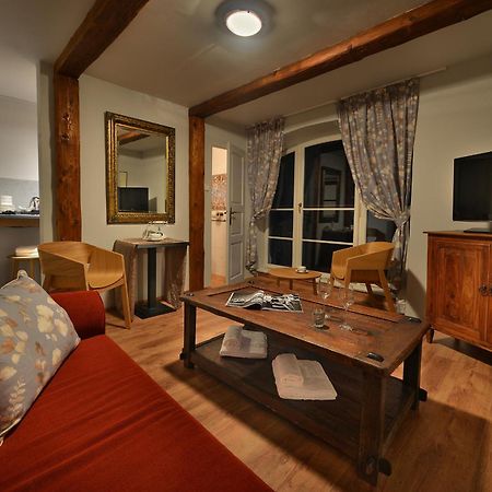 Chateau Loucen Garden Retreat Экстерьер фото