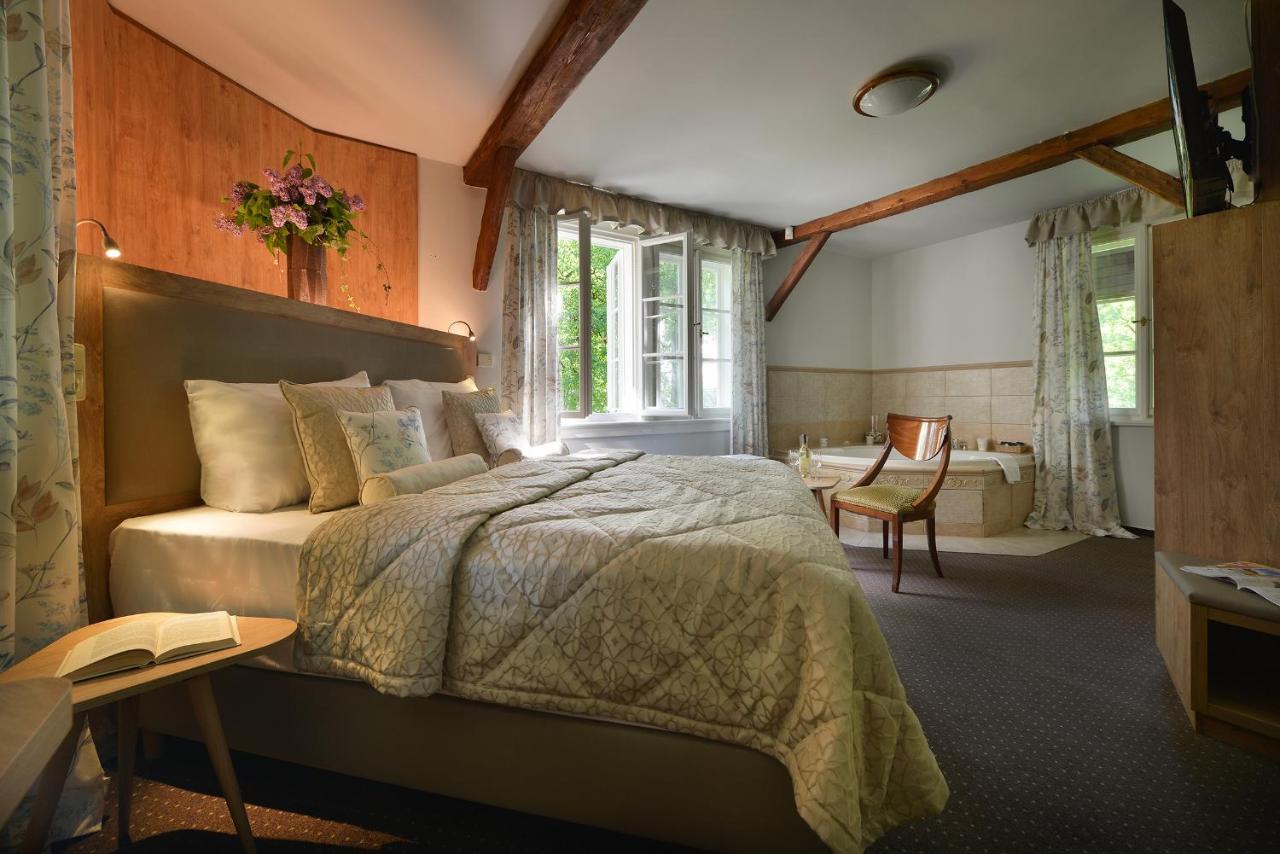 Chateau Loucen Garden Retreat Экстерьер фото