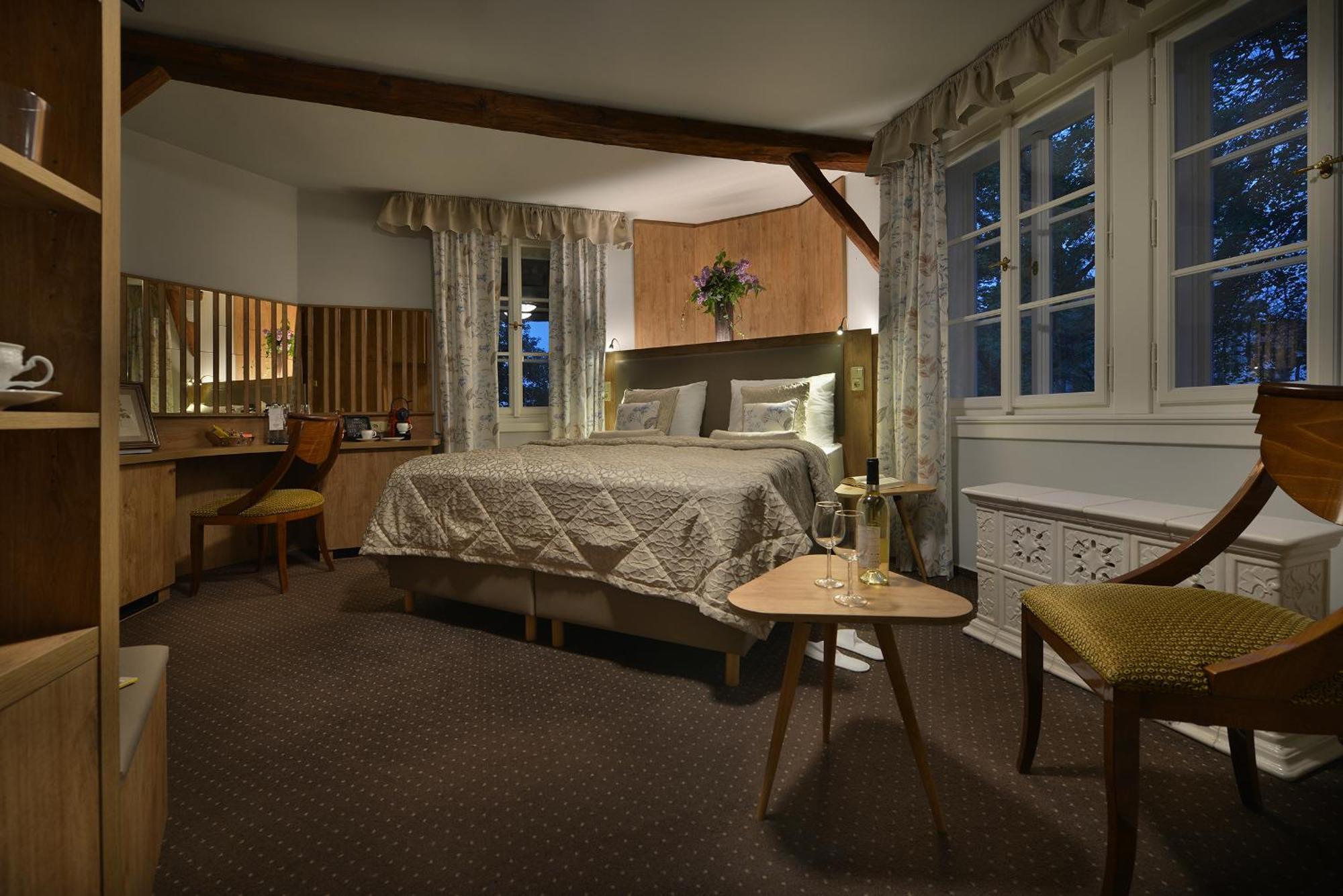 Chateau Loucen Garden Retreat Экстерьер фото