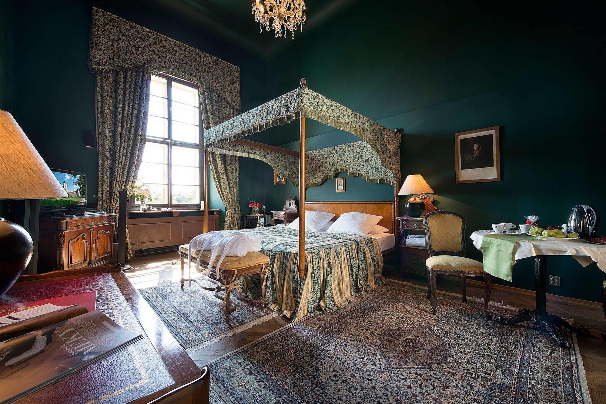 Chateau Loucen Garden Retreat Экстерьер фото